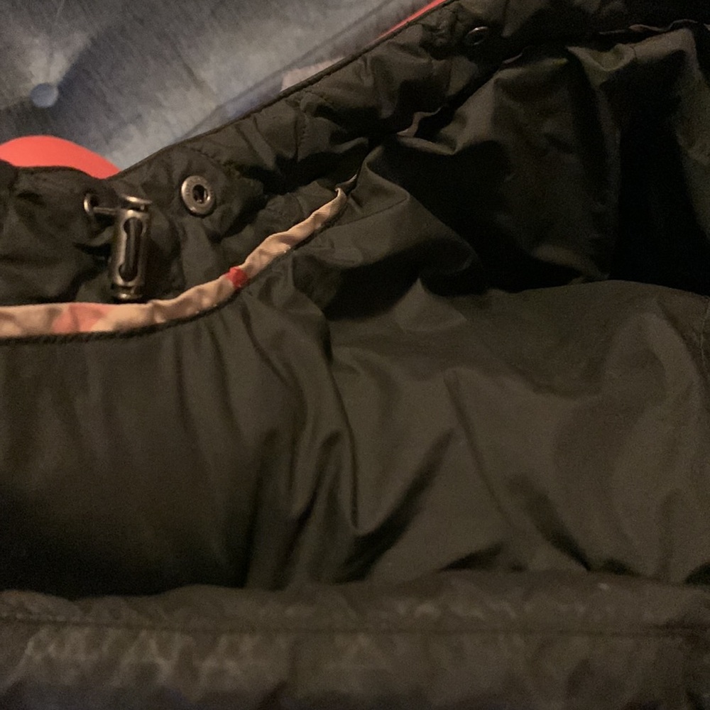 BURBERRY Goose Down Winter Parka - Picture 14 of 16